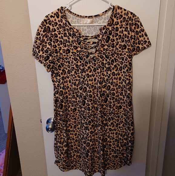 Cheetah Print Dress - Picture 3 of 4